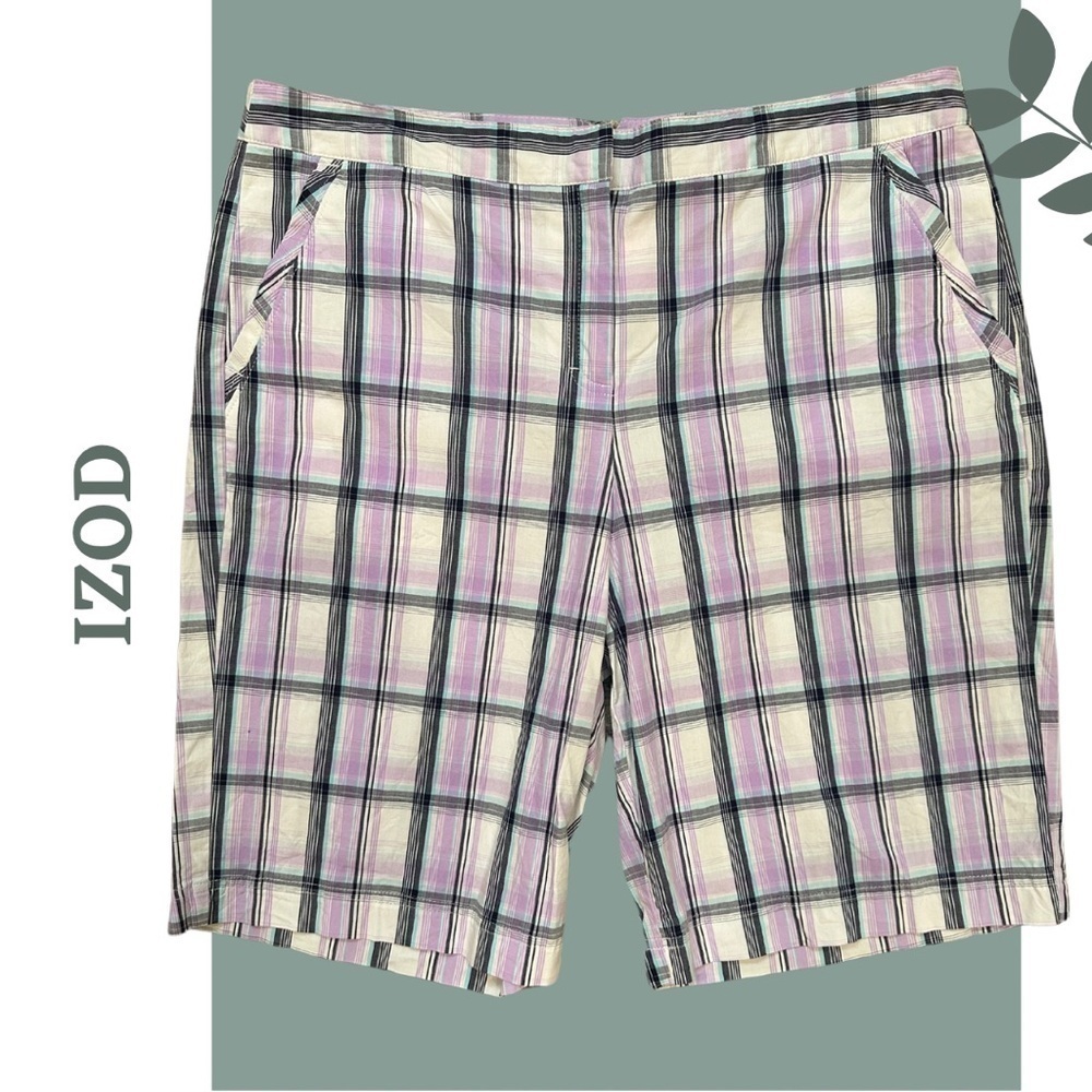 🛍️IZOD Women’s Plaid Golf Athletic Shorts 11” Inseam size 12